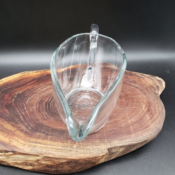 Vintage Anchor Hocking Glass Gravy Boat – Clear Pressed Glass 8.5” with Handle - Picture 3 of 12